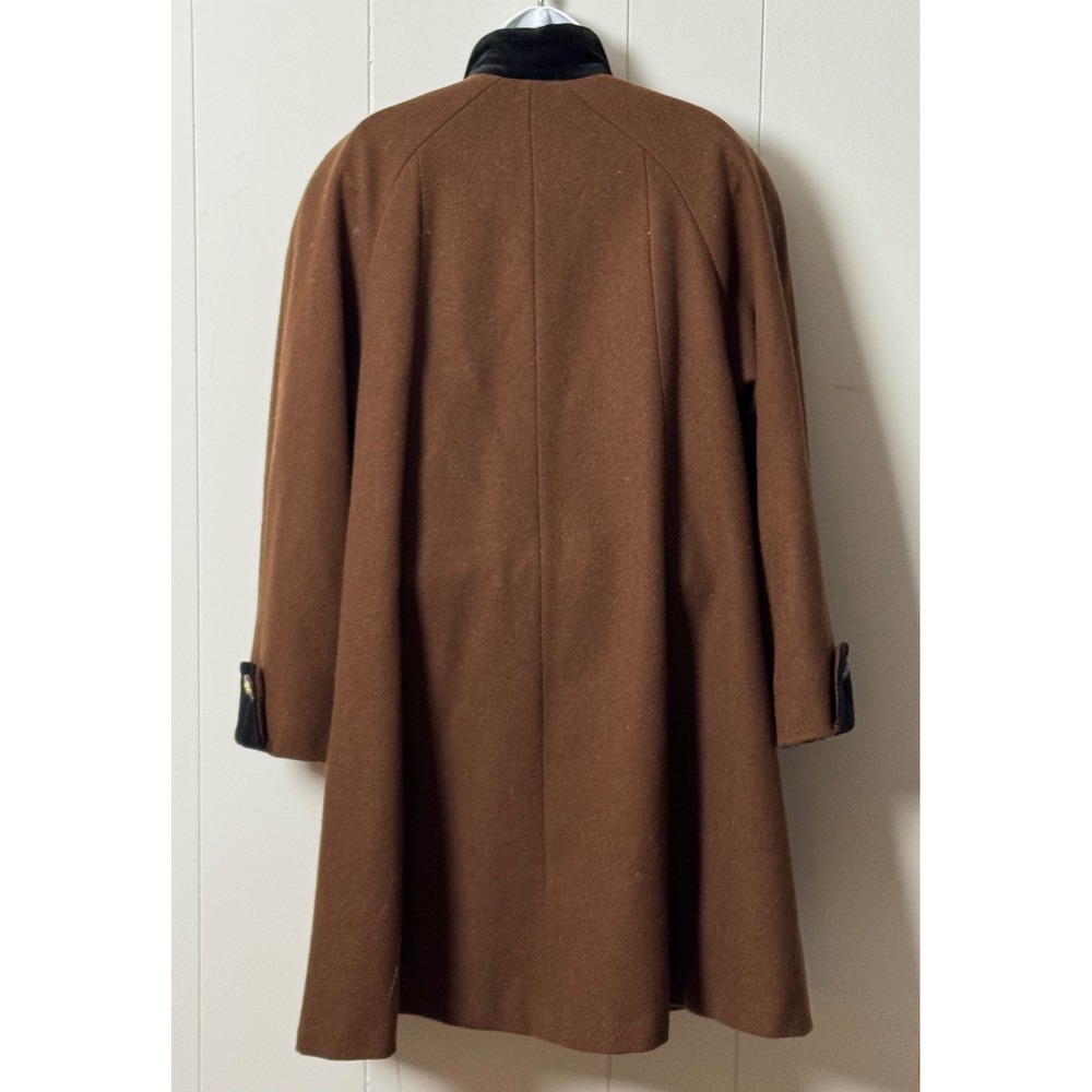 Vintage Donnybrook Womens Brown Wool Coat Velvet Trim Silver Button Made Size 10 - Picture 2 of 9